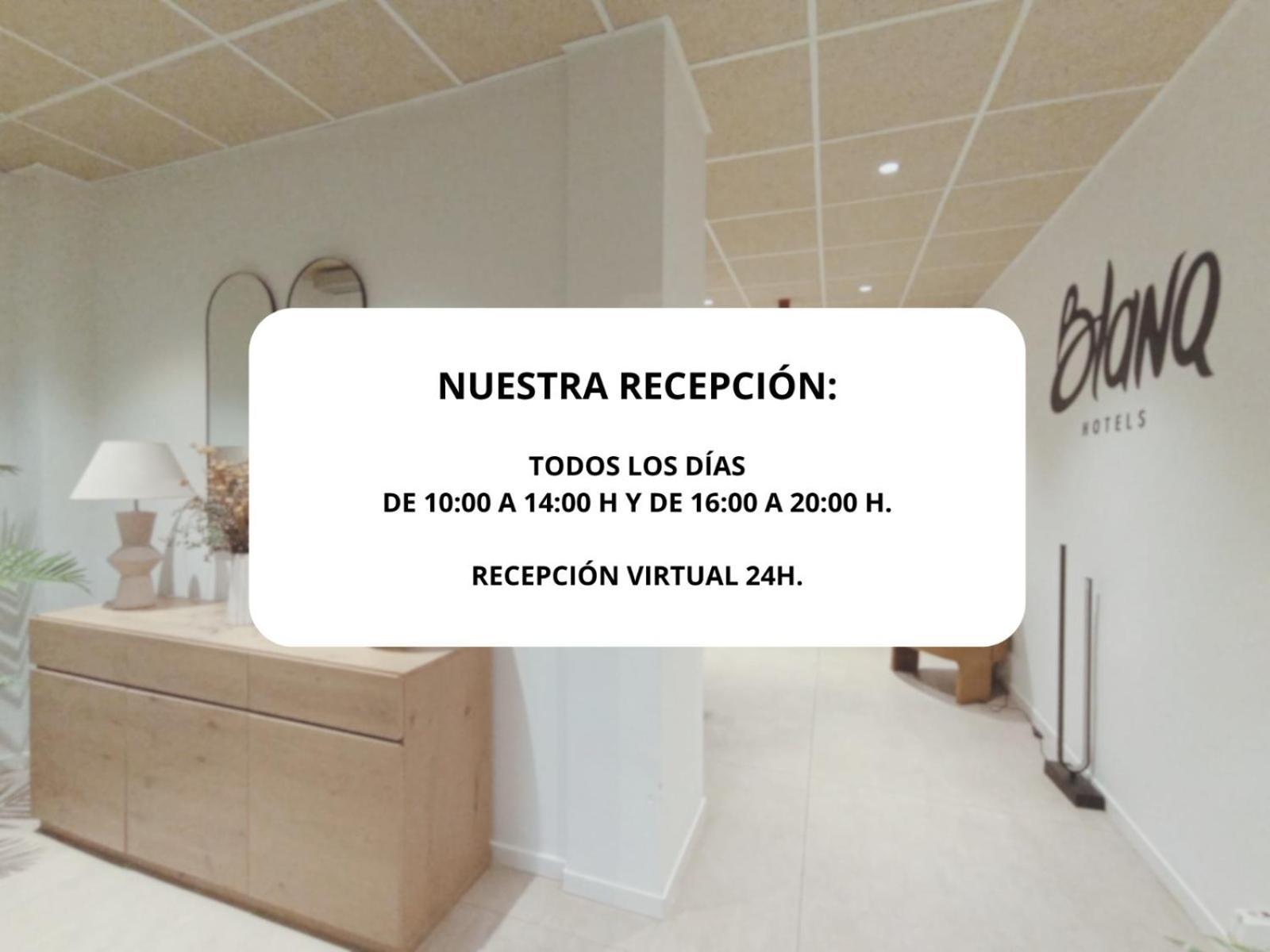 Blanq Marina Apartahotel Valencia