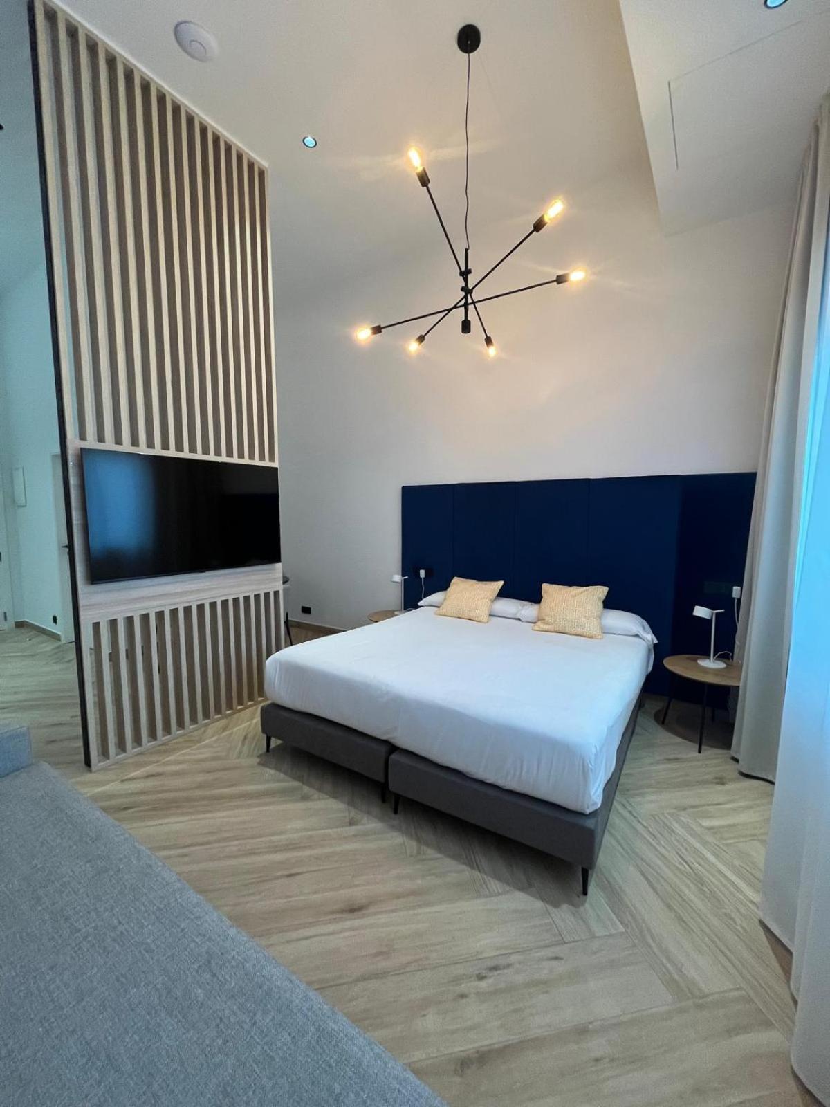 Blanq Marina Apartahotel *