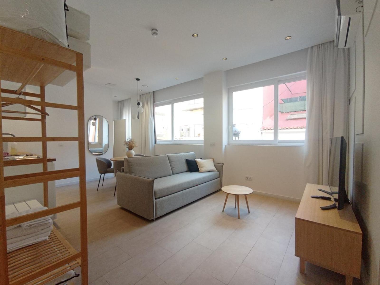 Apartahotel Blanq Marina